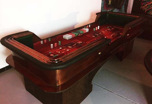 Banff and Lake Louise, AB Rent a Craps (Dice) Double 12ft Table for Your Party or Event! Hire a Craps (Dice) Double 12ft Table. Our Vegas-quality Craps (Dice) Double 12ft table rentals are the nicest in Banff and Lake Louise, AB. Craps (Dice) tournament event hire also available...