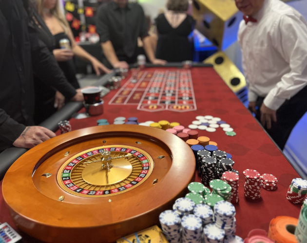 Banff and Lake Louise, AB American Roulette Rent a American Roulette Table for Your Party or Event! Hire a Roulette Table. Our Vegas-quality Roulette table rentals are the nicest in Banff and Lake Louise, AB. American wheel tournament event hire also available...